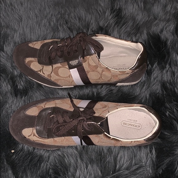 PreOwned - COACH Joss Sneakers - Picture 4 of 8